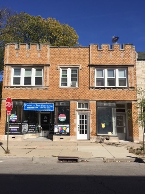 Building Photo - 1527 Greenleaf St