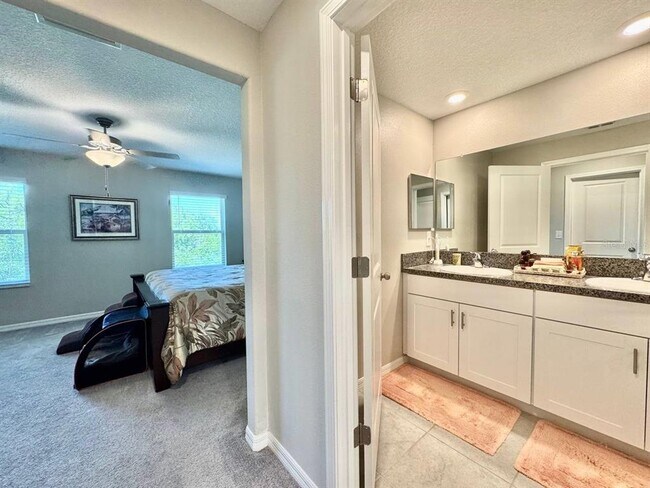 Building Photo - 3587 Bellmeade Ct