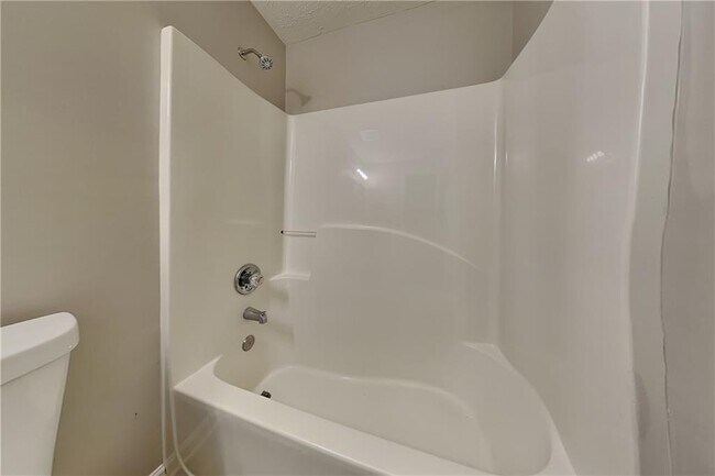 Building Photo - 2489 Heatherton Ct