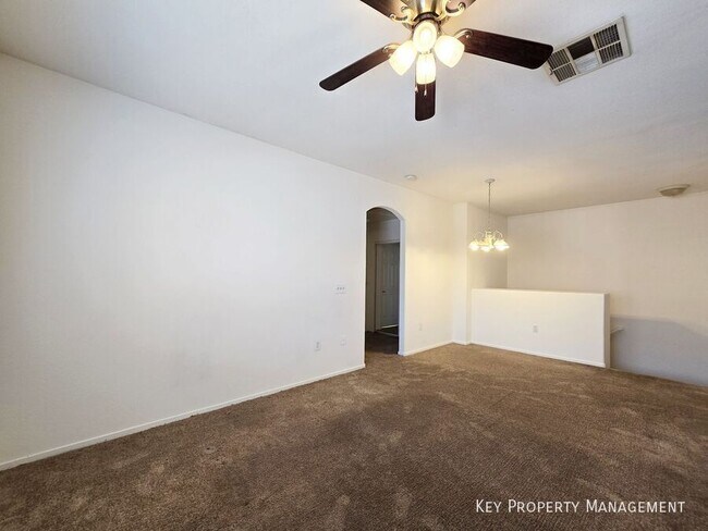 Building Photo - 4005 Pepper Thorn Ave