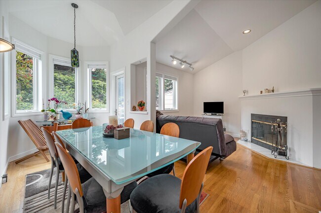 Building Photo - 4141 20th St