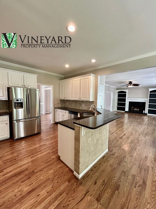 Building Photo - 508 Old Field Cove