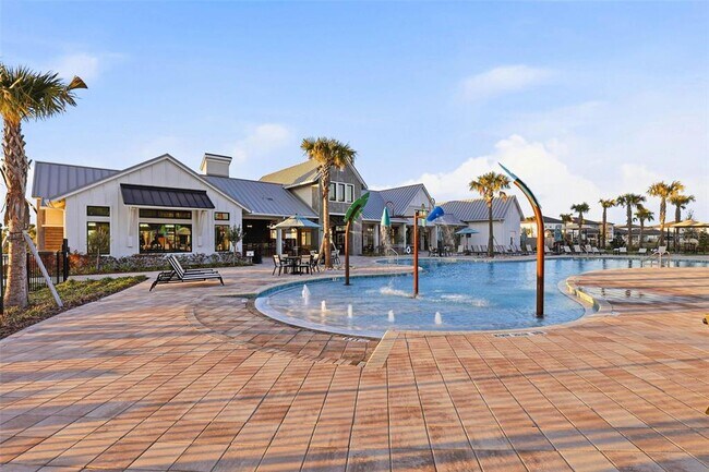 Building Photo - 6962 Jared Oaks Dr