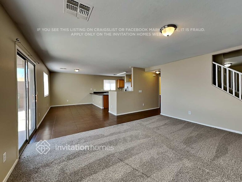Building Photo - 6811 N 129th Dr