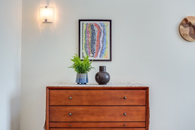 Building Photo - 2608 Erwin Rd