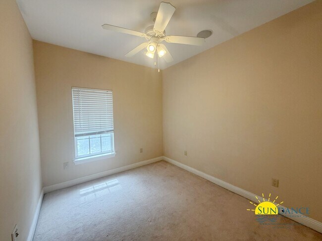 Building Photo - 1642 Samos Cove