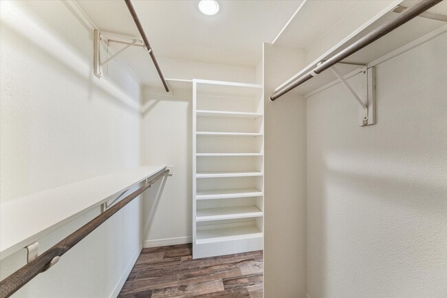 Building Photo - 2622 Strait Ln