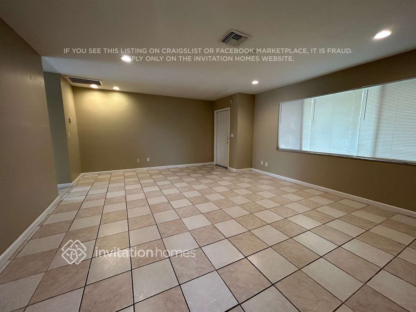 Building Photo - 212 SE 43rd Terrace