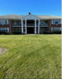Building Photo - 2000 Parkside Dr