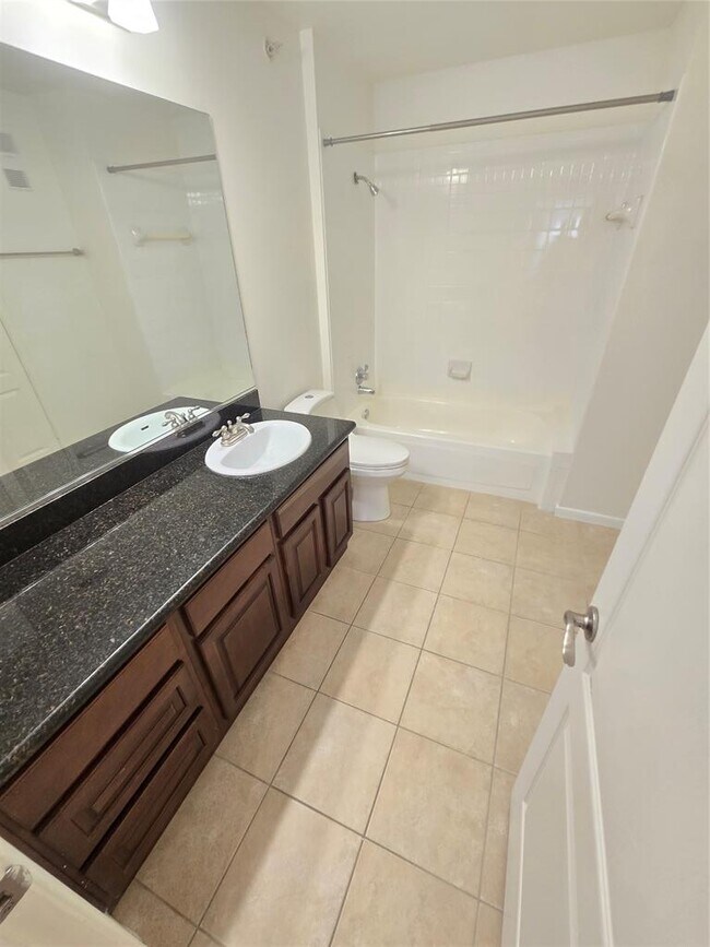 Building Photo - 6000-5 Shepherd Mountain Cove