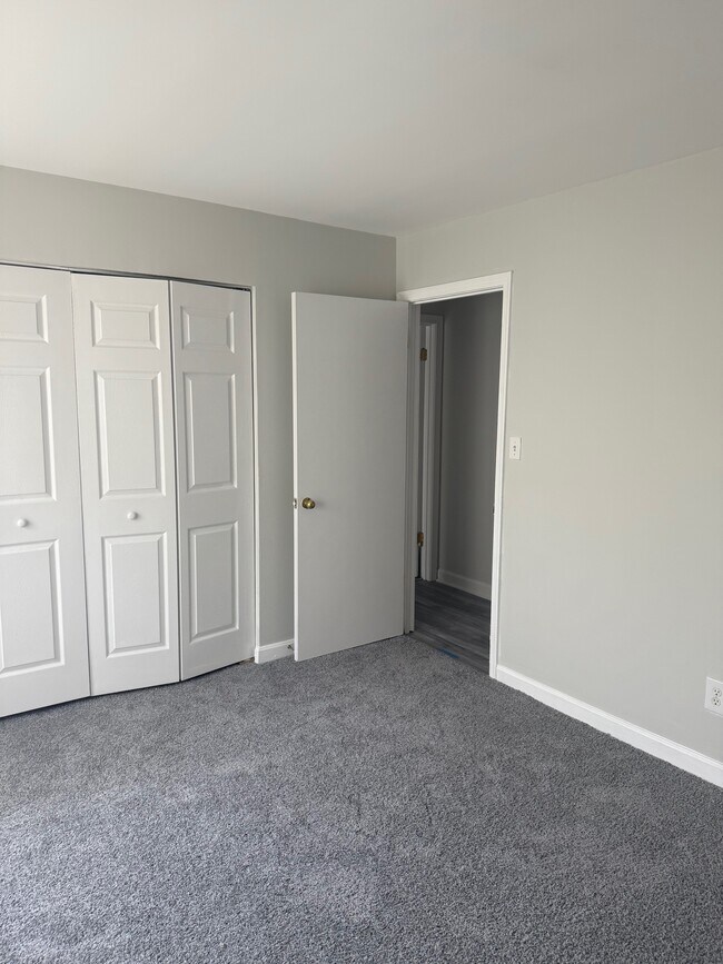 2nd BD room - 13700 Modrad Way