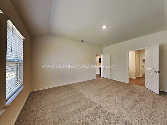 Building Photo - 3401 Sweetwater Way