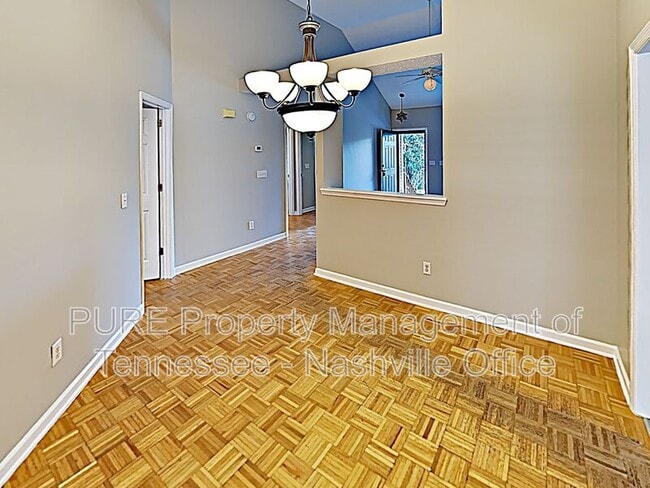 Building Photo - 656 Granwood Blvd