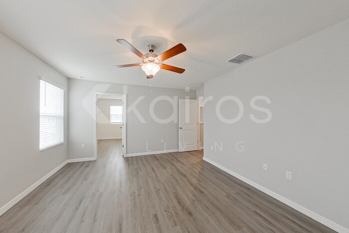 Building Photo - 4451 SW 85 Ln