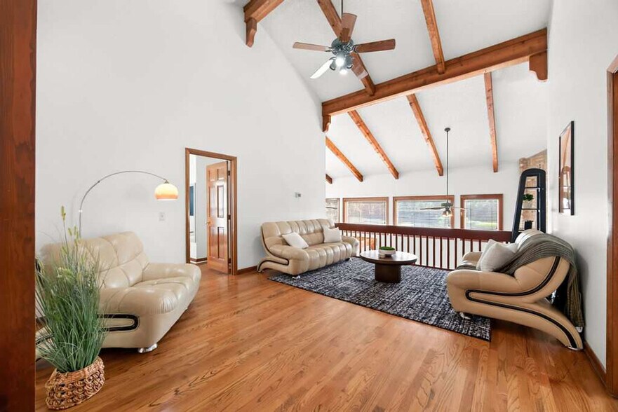 Building Photo - 6442 Pottsburg Dr