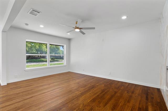 Building Photo - 10209 Casa View Dr