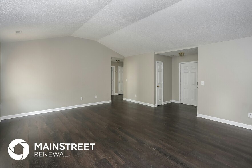 Building Photo - 11102 Palestrina Rd