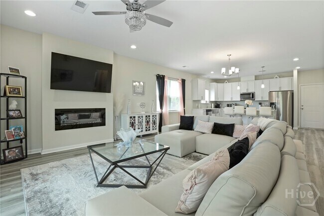 Building Photo - 117 Mettler Loop