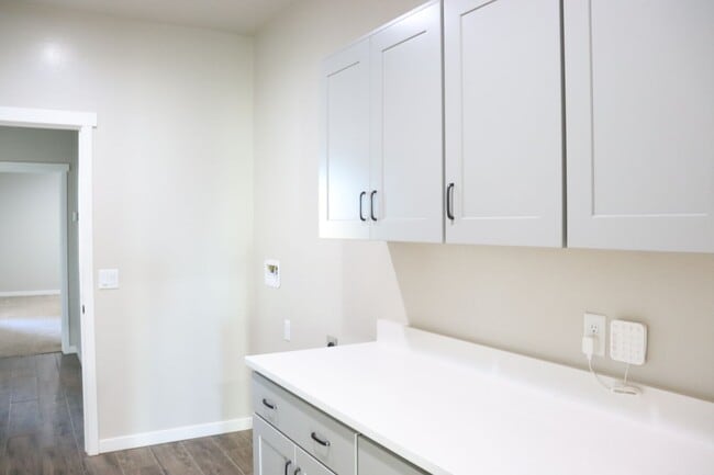 Building Photo - Welcome to your Southern Arizona desert oasis!