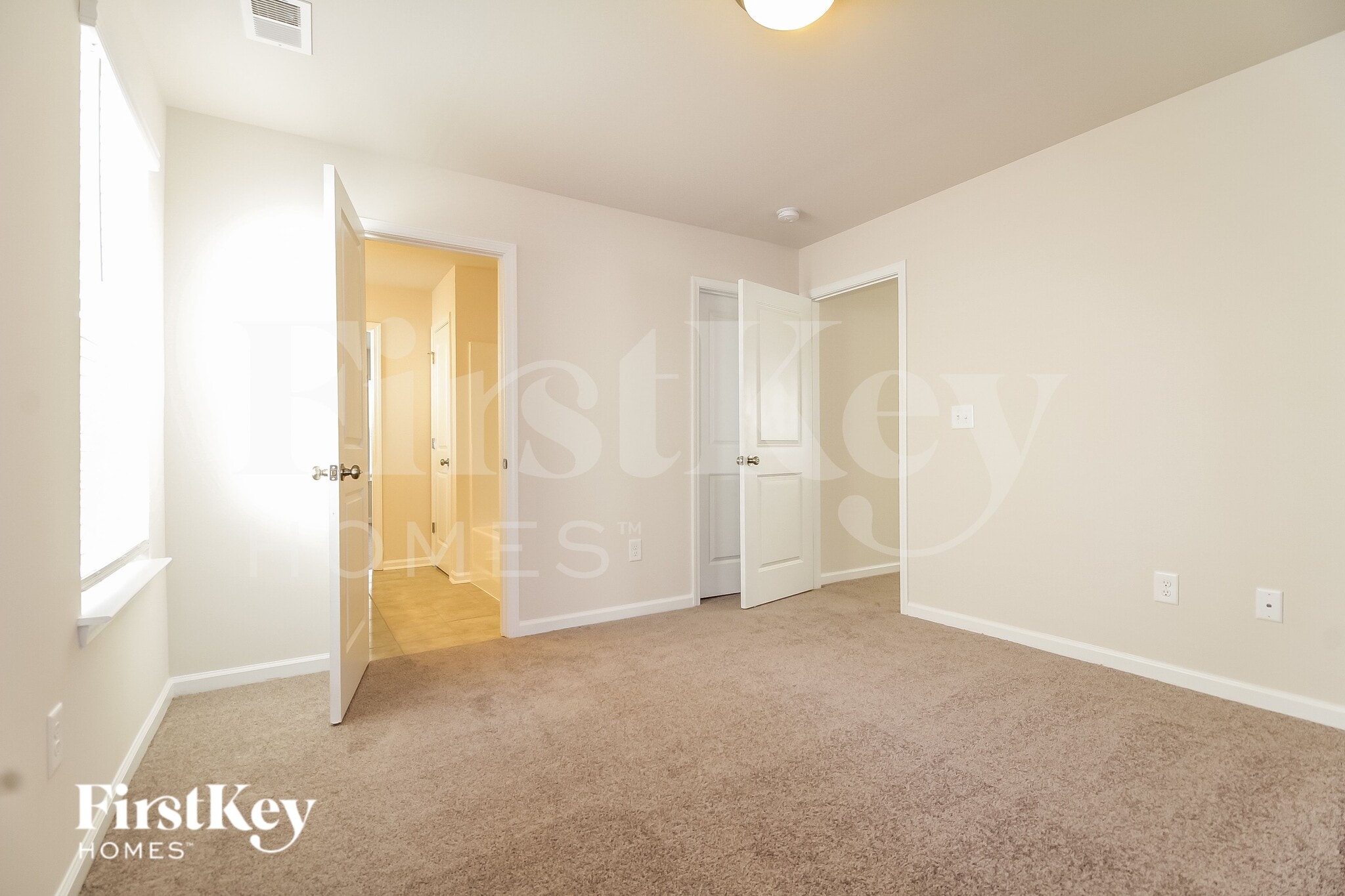 Building Photo - 304 Ashborne Ln