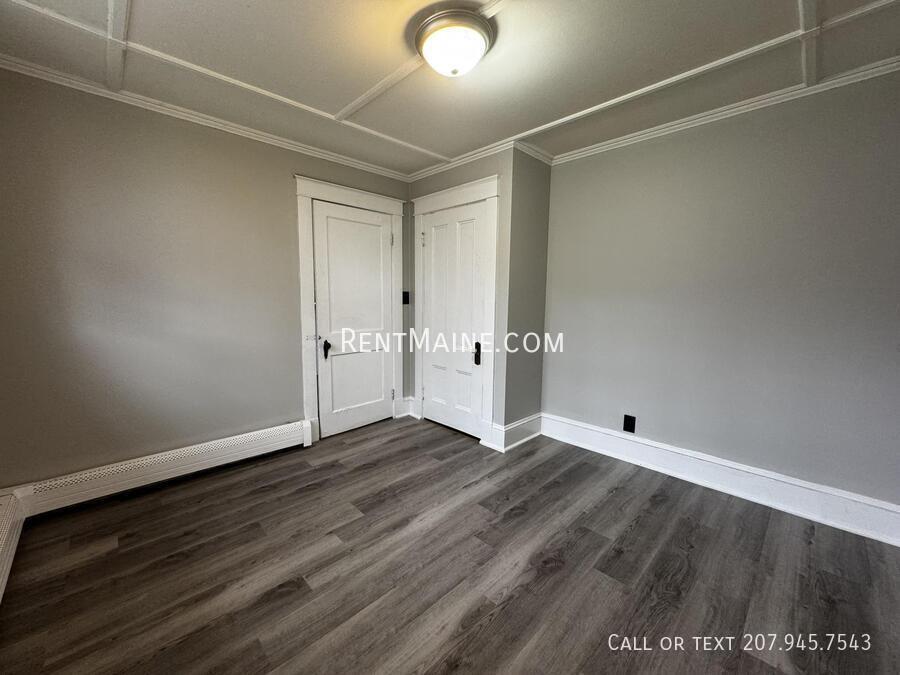 Building Photo - 33 Summer St