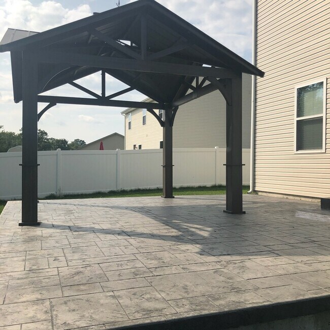 Building Photo - 8684 E Park Ridge Cir