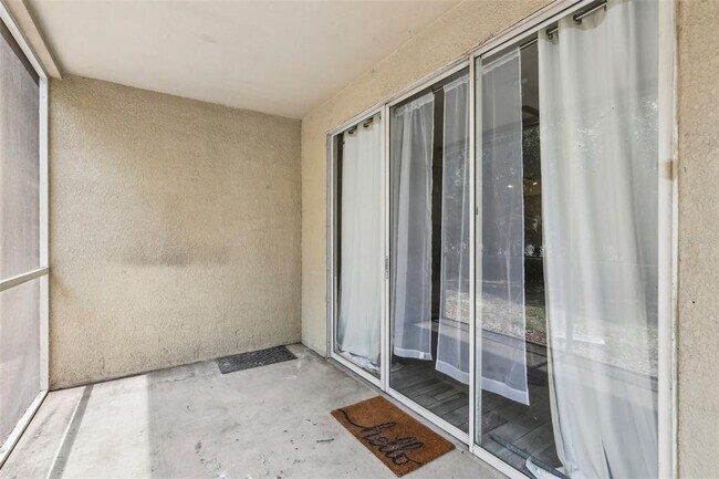 Building Photo - 17104 Carrington Park Dr