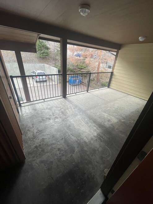 Building Photo - 825 SW Higgins Ave