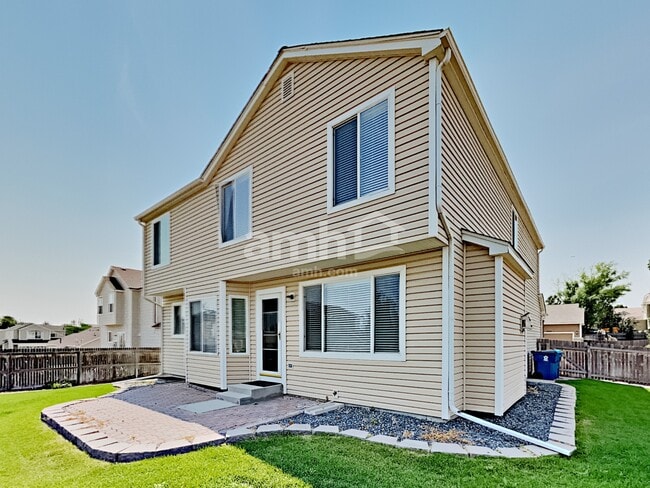 Building Photo - 15625 E 99th Ave