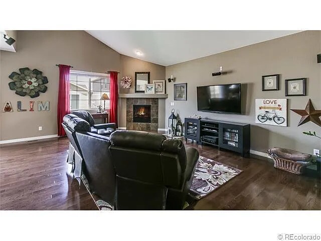 Building Photo - 15437 Coopers Hawk Ct