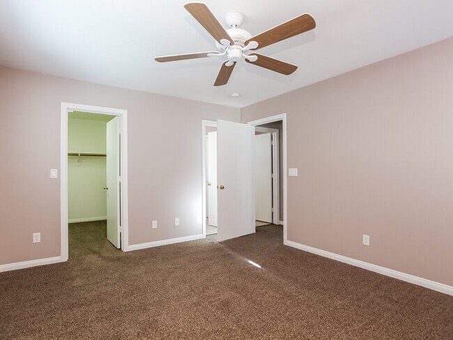 Building Photo - 8413 Barossa Ct