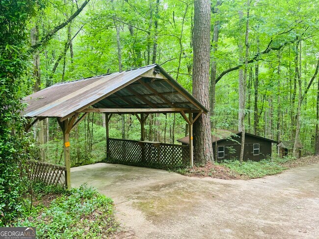 Building Photo - 19 Grayson Point