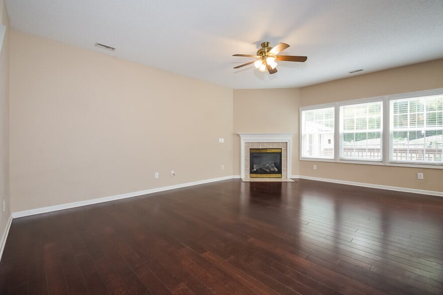 Building Photo - 4908 Tommans Trail