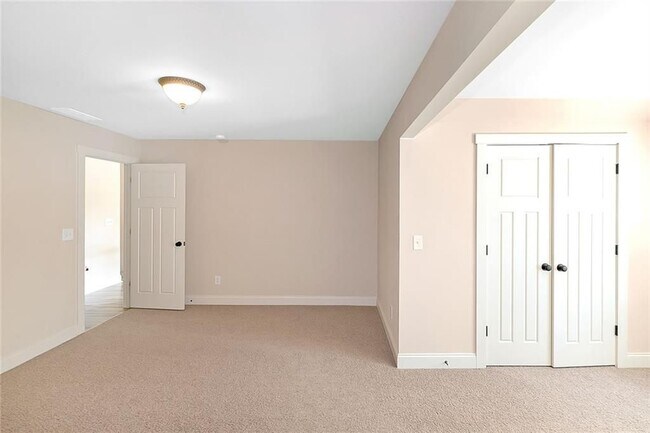 Building Photo - 4242 Rovello Way NE