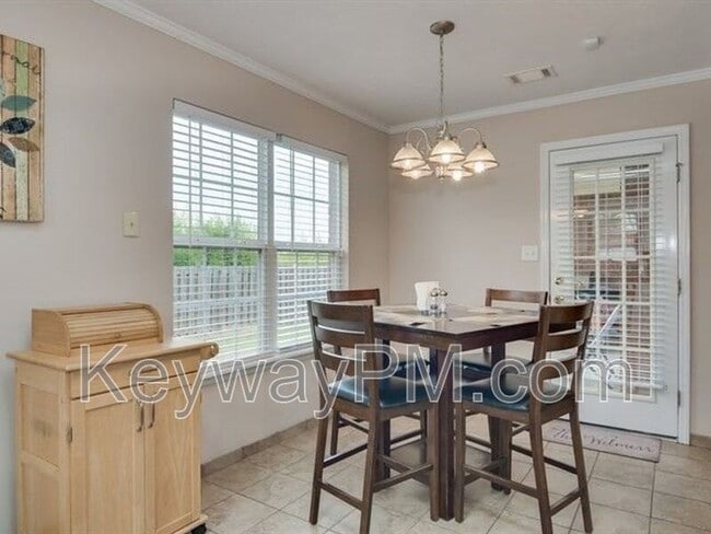 Building Photo - 3019 Pepperhill Dr