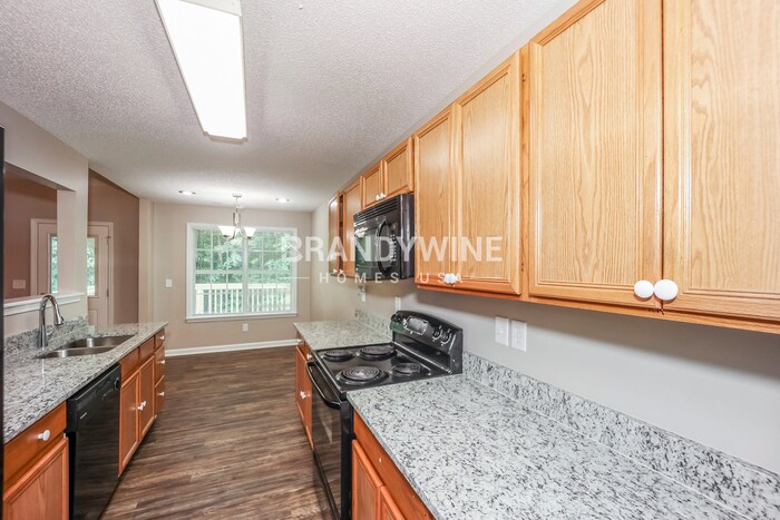 Building Photo - 2040 Club Bay Dr