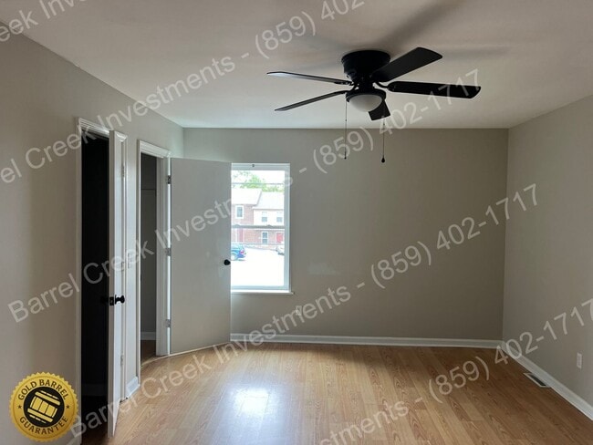 Building Photo - 2-Bed 1.5-Bath Townhome