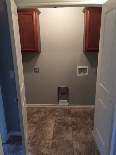 Laundry room - 205 Ashley Dr