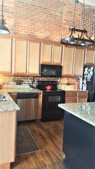 Kitchen 1 - 1535 Caraleigh Mills Ct