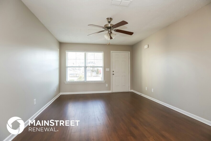 Building Photo - 1124 Shallowbrook Trail S