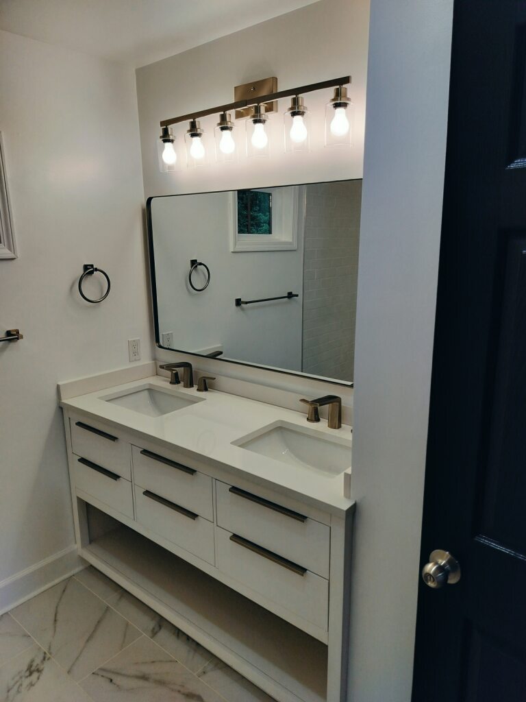 Building Photo - 731 N Price Rd