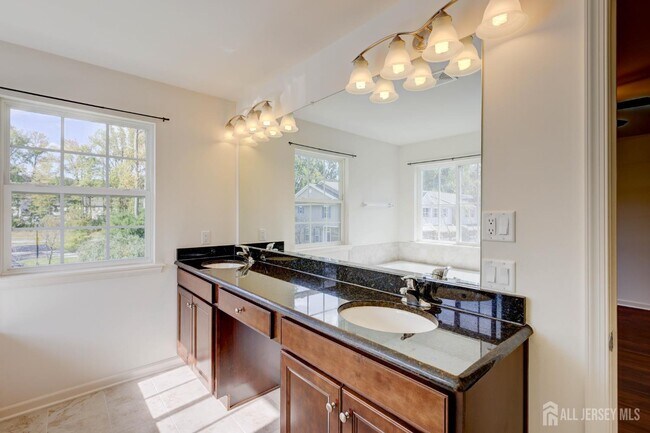 Building Photo - 101 Pearce Ln