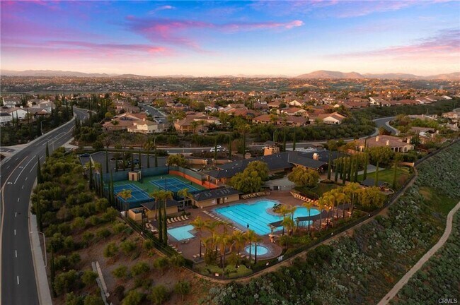 Building Photo - 45023 Silver Rose St