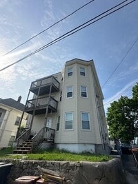 Building Photo - 33 Redfern St