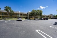 Building Photo - 1809 Meadows Cir W