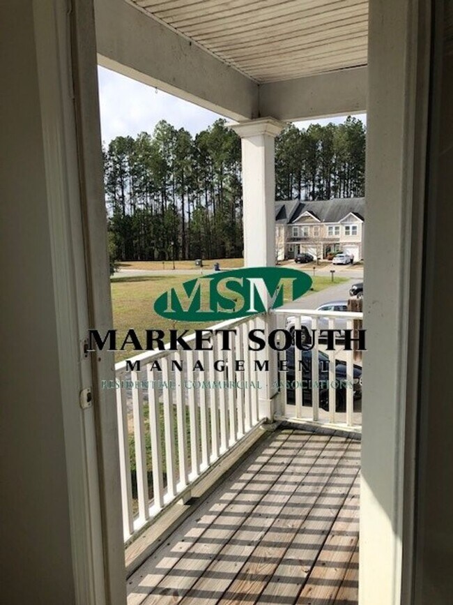 Building Photo - **APPLICATION PENDING!! UPDATED RICE HOPE TOWNHOME
