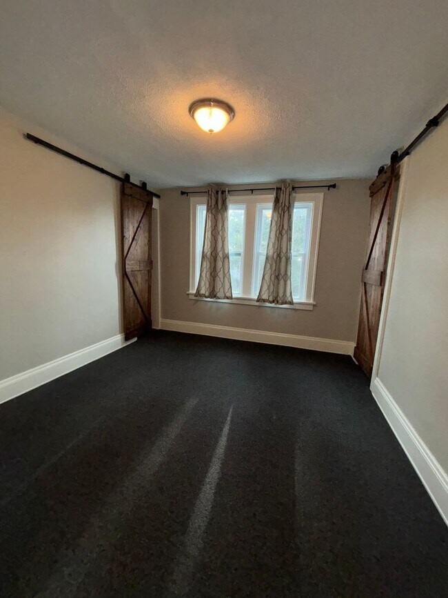 Building Photo - 3 BR 2Bath in Berea