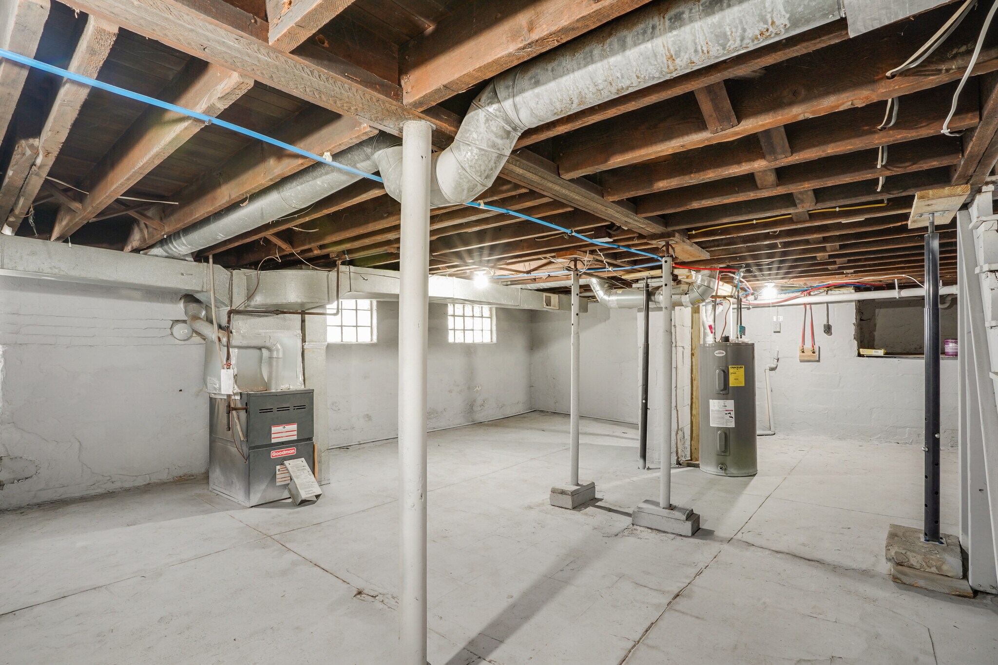 Building Photo - 787 S 22nd St