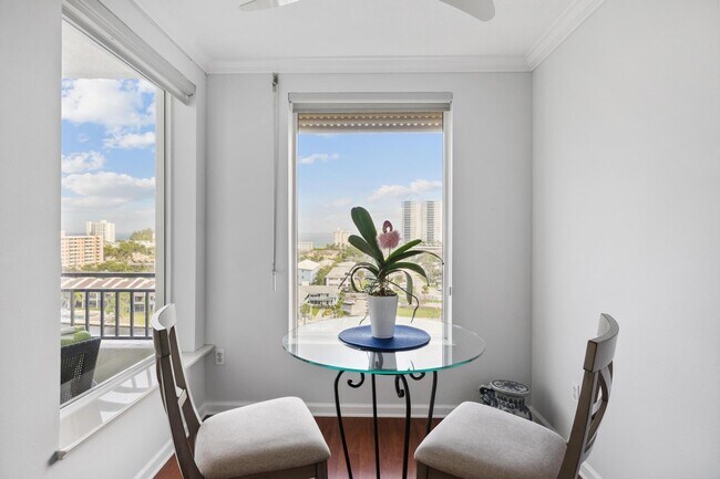 Building Photo - 2880 NE 14th Street Causeway