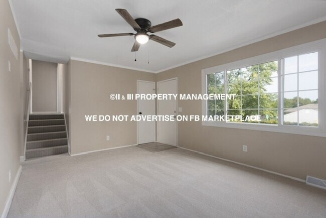 Building Photo - 7801 NE San Rafael Dr